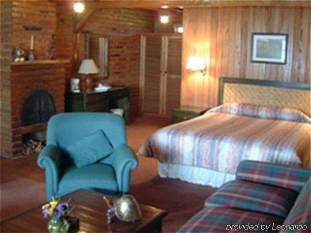 Puertolago Country Inn & Resort Otavalo Bilik gambar