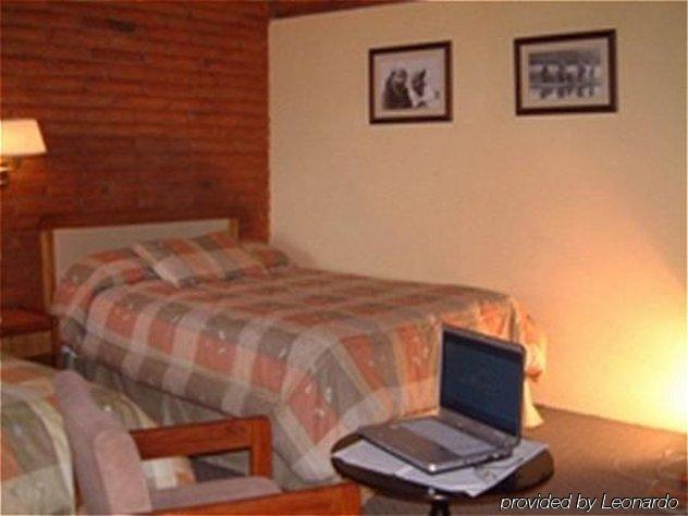 Puertolago Country Inn & Resort Otavalo Bilik gambar